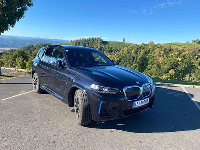 Schwarz Gebraucht 2025 BMW iX3 M Sport SUV | € 50.450