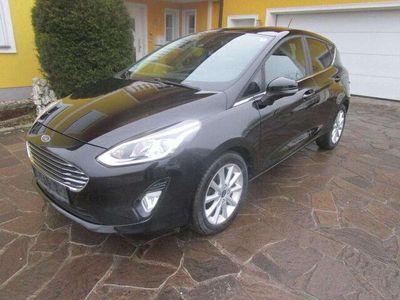 Gebraucht Ford Fiesta Titanium 120 PS (88 kW) 2018 Schwarz Kleinwagen