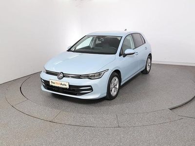 Gebraucht VW Golf VIII Life 116 PS (85 kW) 2025 Dunkelblau  normal Limousine
