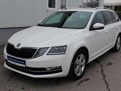 gebraucht Skoda Octavia Combi 20 TDI Style Limited DSG LED AHK 16'' Si...