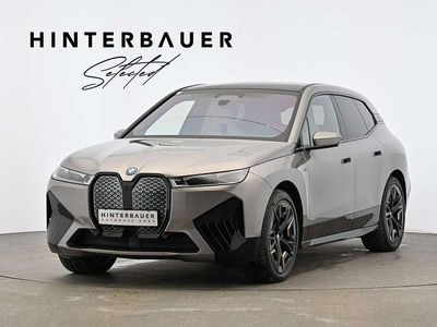Grau Gebraucht 2024 BMW iX Performance SUV | € 81.900 (Fairer Preis)