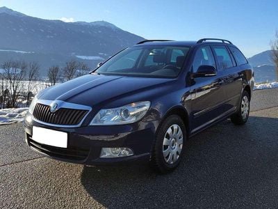 gebraucht Skoda Octavia Octavia Combi 1.6 TDI Elegance | 8-fach bereift| Winterreifen NEU | Batt. NEU | Sitzhz | Pickerl 05/2026 | Tempomat