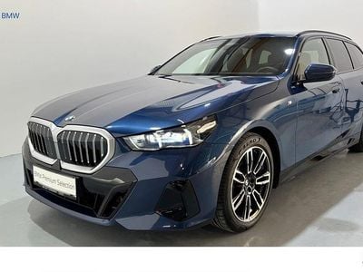 Blau Gebraucht 2025 BMW 520 M Sport Kombi | € 63.990 (Fairer Preis)