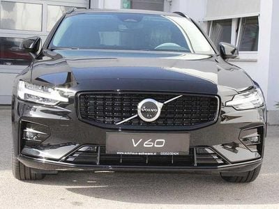 Schwarz Neu 2025 Volvo V60 Kombi | € 48.998 (Etwas zu teuer)