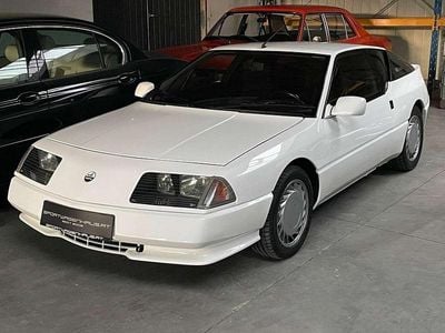 Weiß Gebraucht 1987 Renault Alpine V6 GT Coupé | € 59.900