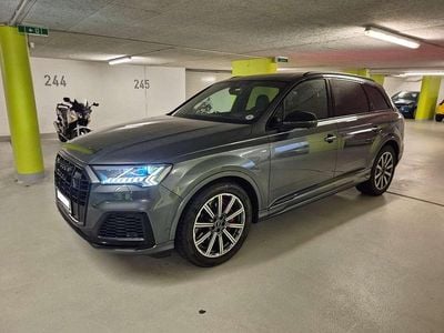 Grau Gebraucht 2023 Audi Q7 S-Line SUV | € 73.000 (Fairer Preis)