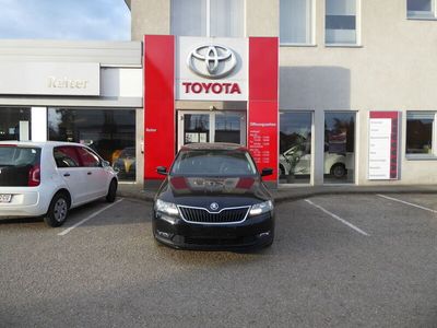 gebraucht Skoda Rapid 1,6 TDI *NAVI*SHZ*PDC*