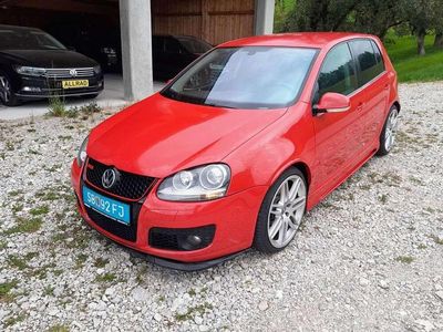 Rot Gebraucht 2006 VW Golf V GTD Limousine | € 6.990