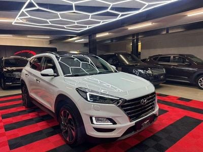 Weiß Gebraucht 2018 Hyundai Tucson Premium SUV | € 19.990