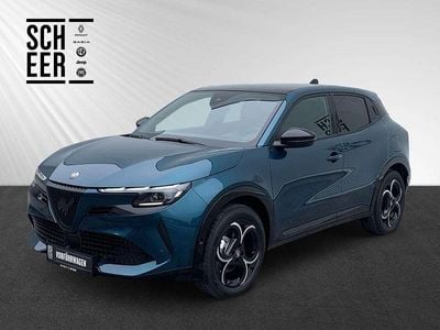 Blau Neu 2025 Alfa Romeo Junior SUV | € 28.912 (Guter Preis)