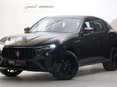 Neu Maserati Levante 430 PS (316 kW) 2025 Schwarz SUV