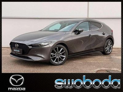 Gebraucht Mazda 3 Exclusive-Line 140 PS (102 kW) 2024 Machine grau Limousine