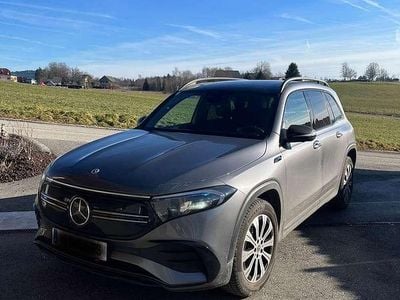 Grau Gebraucht 2022 Mercedes EQB350 SUV | € 40.000