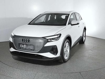 Weiss metallic Gebraucht 2025 Audi Q4 e-tron Basis SUV | € 52.980 (Teuer)