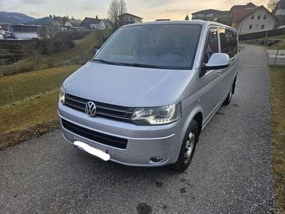 Gebraucht VW T5 Comfortline 140 PS (102 kW) 2014 Van