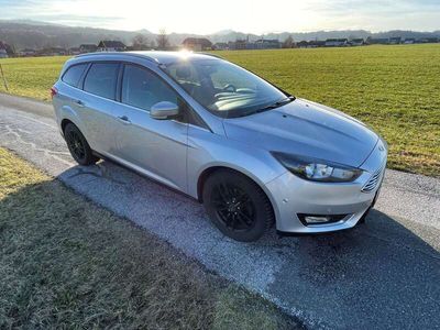 gebraucht Ford Focus Traveller 1,5 TDCi Titanium