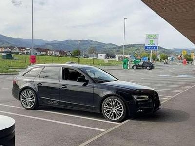 Schwarz Gebraucht 2015 Audi A4 Limousine | € 15.000 (Etwas zu teuer)