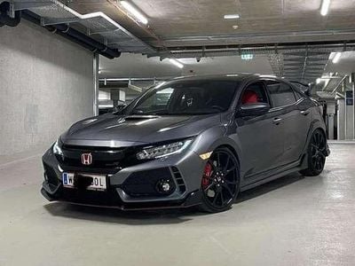 Grau Gebraucht 2018 Honda Civic Type R GT Limousine | € 36.500