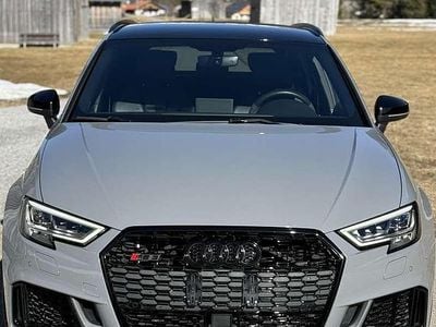 Grau Gebraucht 2018 Audi RS3 Limousine | € 57.990 (Etwas zu teuer)