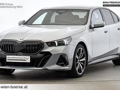 Grau Gebraucht 2024 BMW 520 Efficient Dynamics Limousine | € 59.491 (Superpreis)