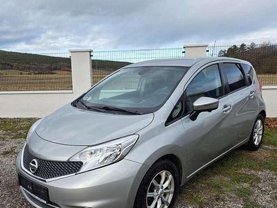 Grau Gebraucht 2013 Nissan Note Acenta Kombi | € 3.450