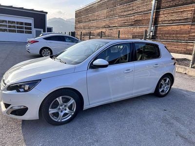 Gebraucht Peugeot 308 Allure 150 PS (110 kW) 2014 Limousine