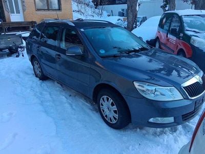 gebraucht Skoda Octavia Combi 1.6 TDI DPF Euro 5