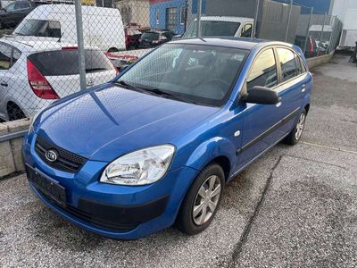 gebraucht Kia Rio 15 CRDi Motion