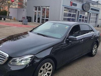 Gebraucht 2016 Mercedes E200 Limousine | € 4.500