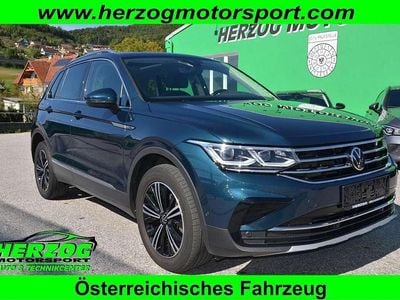 Gebraucht VW Tiguan Elegance 150 PS (110 kW) 2022 Blau SUV
