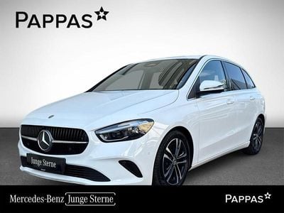 Weiß Gebraucht 2024 Mercedes 180 Edition Limousine | € 35.950 (Fairer Preis)