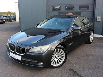 Grau Gebraucht 2010 BMW 730 Limousine | € 12.990 (Fairer Preis)
