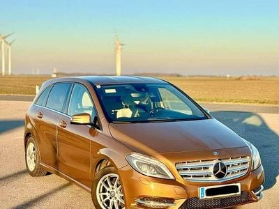Bronze Gebraucht 2013 Mercedes 180 Edition Limousine | € 11.000 (Superpreis)