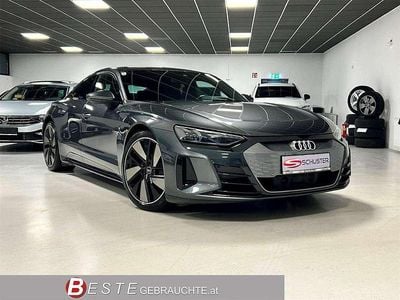 Grau Gebraucht 2021 Audi e-tron GT quattro Ambiente Limousine | € 49.570 (Fairer Preis)