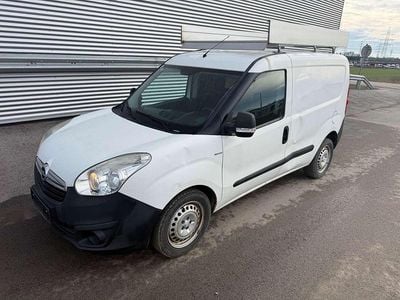 Gebraucht Opel Combo 95 PS (69 kW) 2017 Weiß Van / Kleinbus