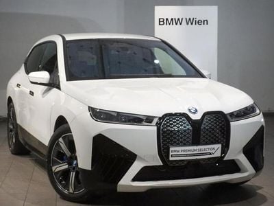 Gebraucht BMW iX 239 kW (326 PS) 2023 Weiß SUV