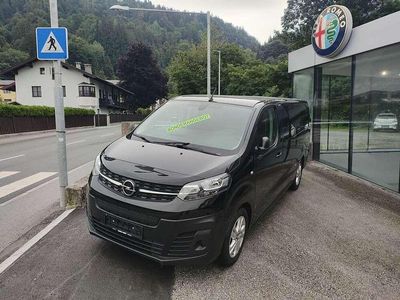 Schwarz Gebraucht 2022 Opel Vivaro-e Combi Edition Van | € 23.000 (Guter Preis)