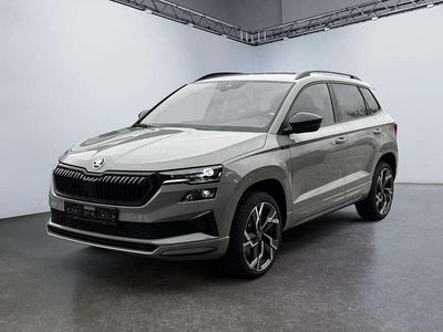 Grau Neu 2025 Skoda Karoq SportLine SUV | € 42.571 (Etwas zu teuer)