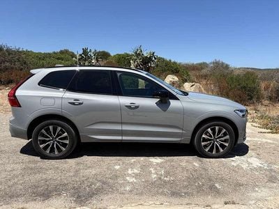 Gebraucht Volvo XC60 Plus 250 PS (183 kW) 2025 Grau SUV