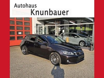 Braun Gebraucht 2011 Lexus CT200h Dynamic Line Limousine | € 7.990
