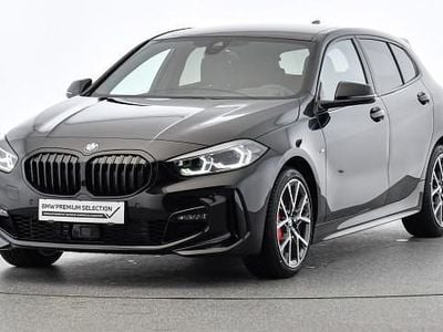 Saphirschwarz metall Gebraucht 2023 BMW 118 Kleinwagen | € 38.600