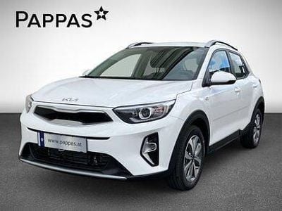 Neu Kia Stonic Silver 99 PS (72 kW) 2025 Clear white SUV