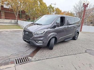 Grau Gebraucht 2020 Ford Tourneo Titanium X Van / Kleinbus | € 41.600