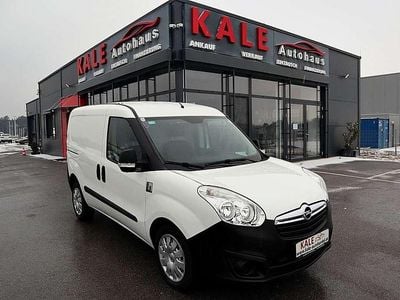 Weiß Gebraucht 2019 Opel Combo Van | € 9.900