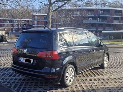 Gebraucht VW Sharan Comfortline 140 PS (102 kW) 2013 Schwarz Van / Kleinbus