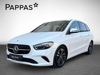 Weiß Gebraucht 2024 Mercedes 180 Edition Limousine | € 36.950 (Fairer Preis)