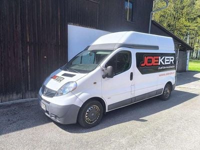 Weiß Gebraucht 2007 Opel Vivaro Van / Kleinbus | € 5.500