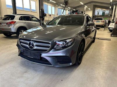 gebraucht Mercedes E220 E220 d 4Matic / Luftfahrwerk / ACC