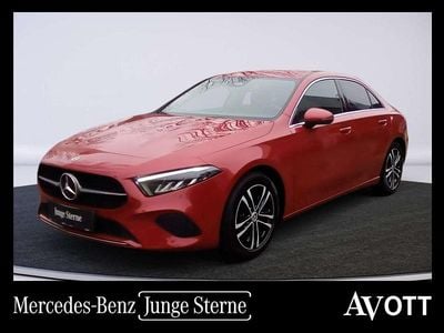 Gebraucht Mercedes A180 Progressive 116 PS (85 kW) 2023 Rot Limousine