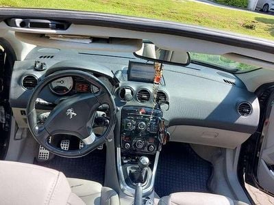 Braun Gebraucht 2011 Peugeot 308 CC Cabrio | € 7.250